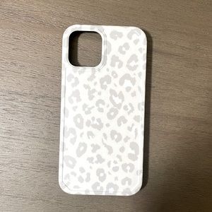 Cheetah iPhone 12 Pro phone case